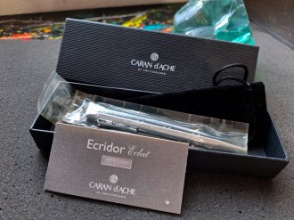 Caneta Caran d�Ache Ecridor �clat original, nunca usada, ainda lacrada no pl�stico.