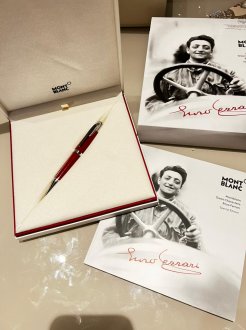 CANETA MONTBLANC EDI��O ENZO FERRARI Esferogr�fica